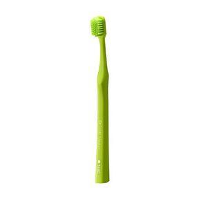 MEDIUM tandbørste, 1680 fibre - grøn